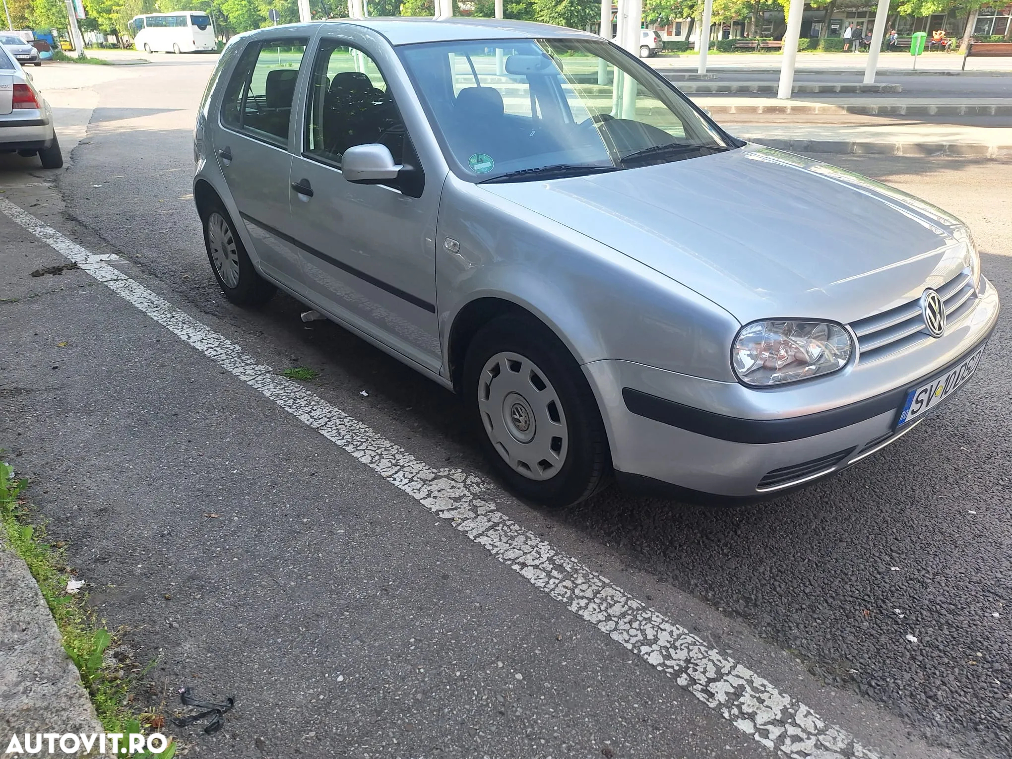 Volkswagen Golf 1.4 - 2