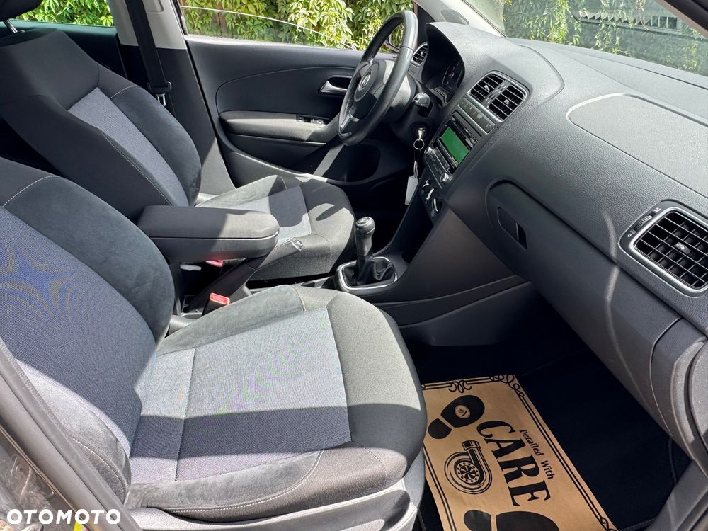 Volkswagen Polo 1.4 FSI Sportline - 13