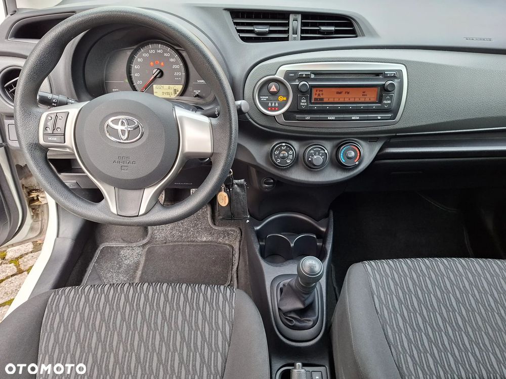 Toyota Yaris 1.0 VVT-i Cool Edition - 21