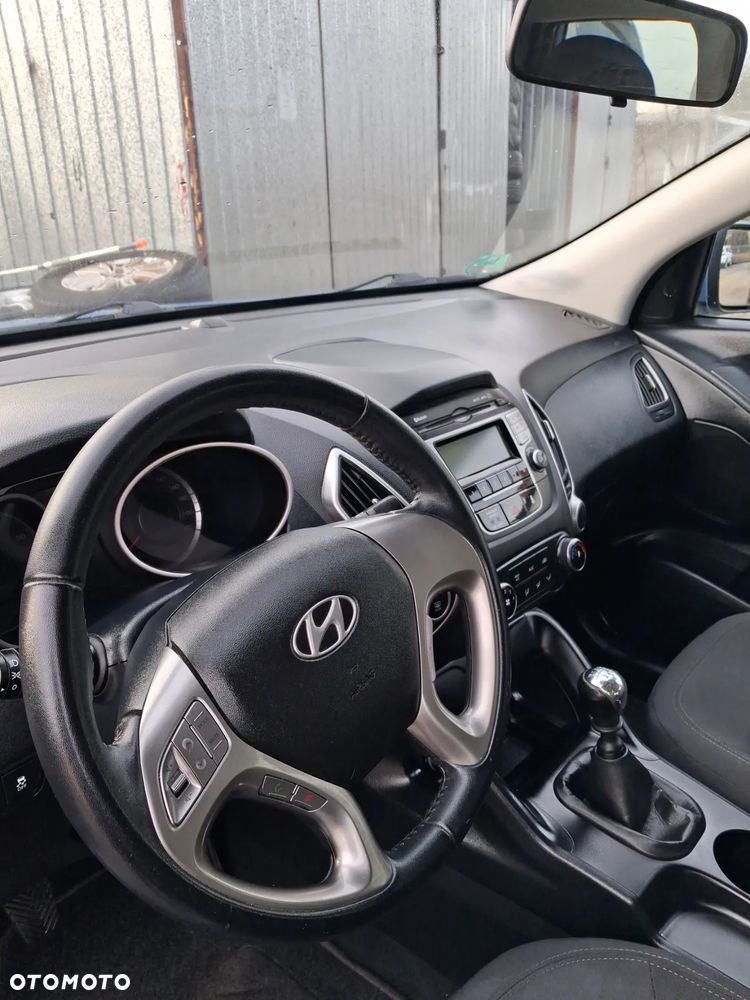 Hyundai ix35 - 15