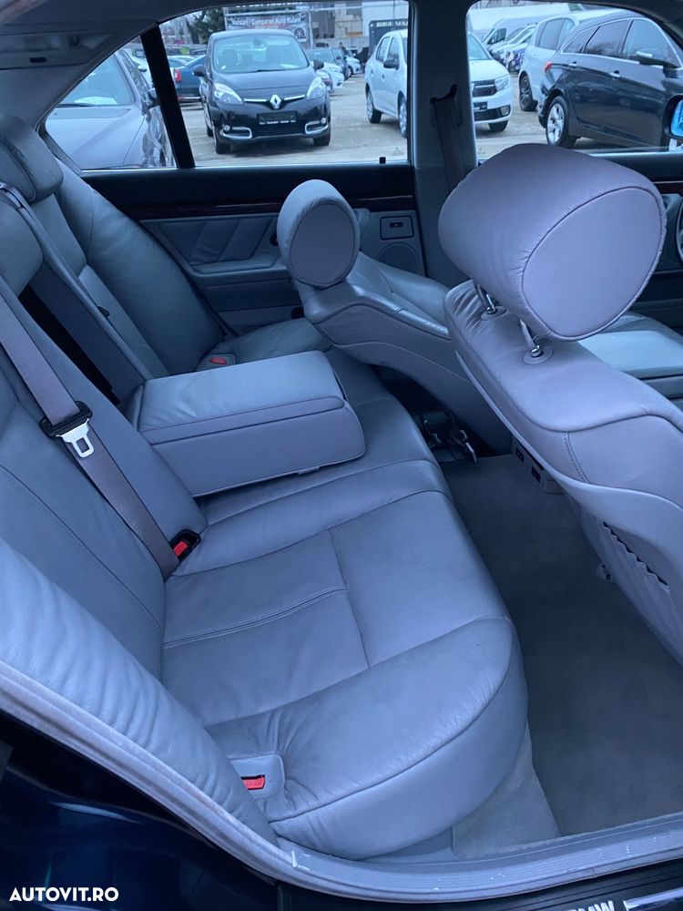 BMW Seria 7 740iA - 15