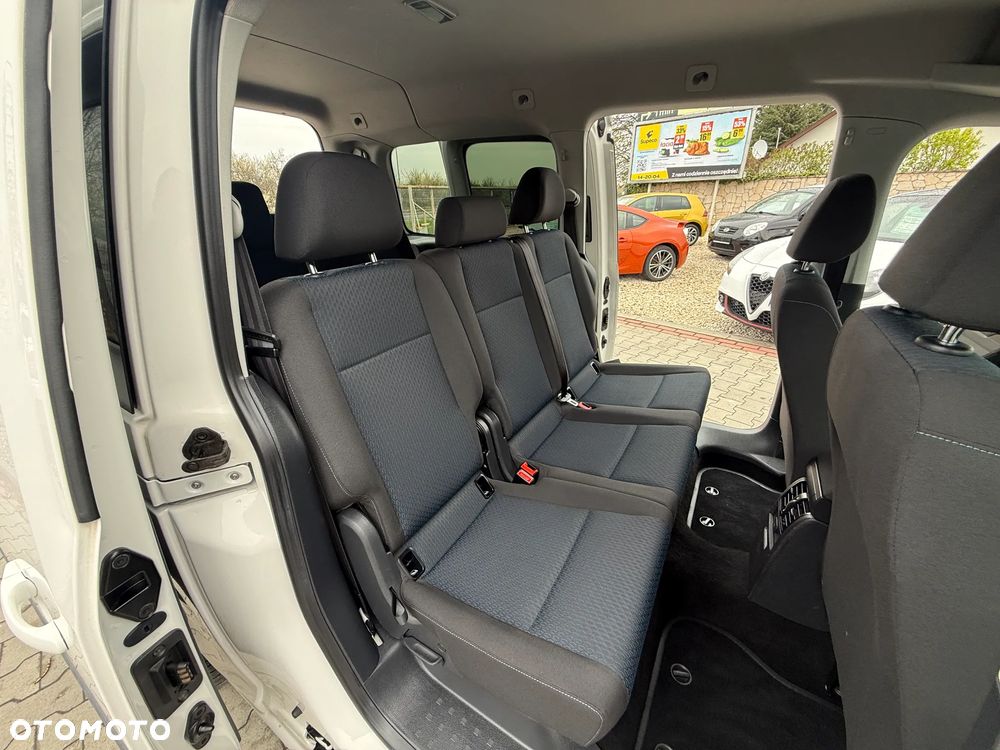 Volkswagen Caddy Maxi 2.0 TDI Highline DSG - 25