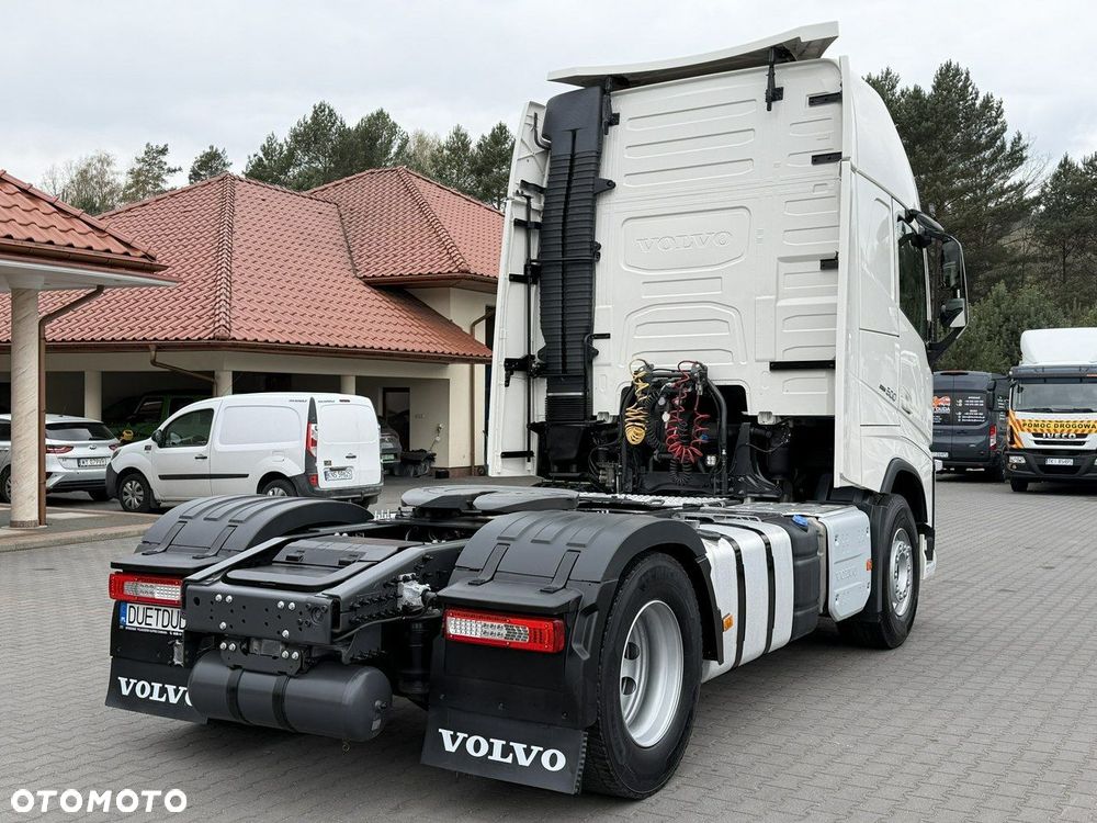 Volvo FH 500 E6 Standard Globetrotter XL 2019r - 25