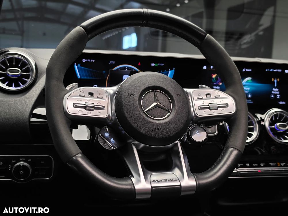 Mercedes-Benz GLA AMG 45 S 4MATIC+ AMG Speedshift DCT 8G - 11