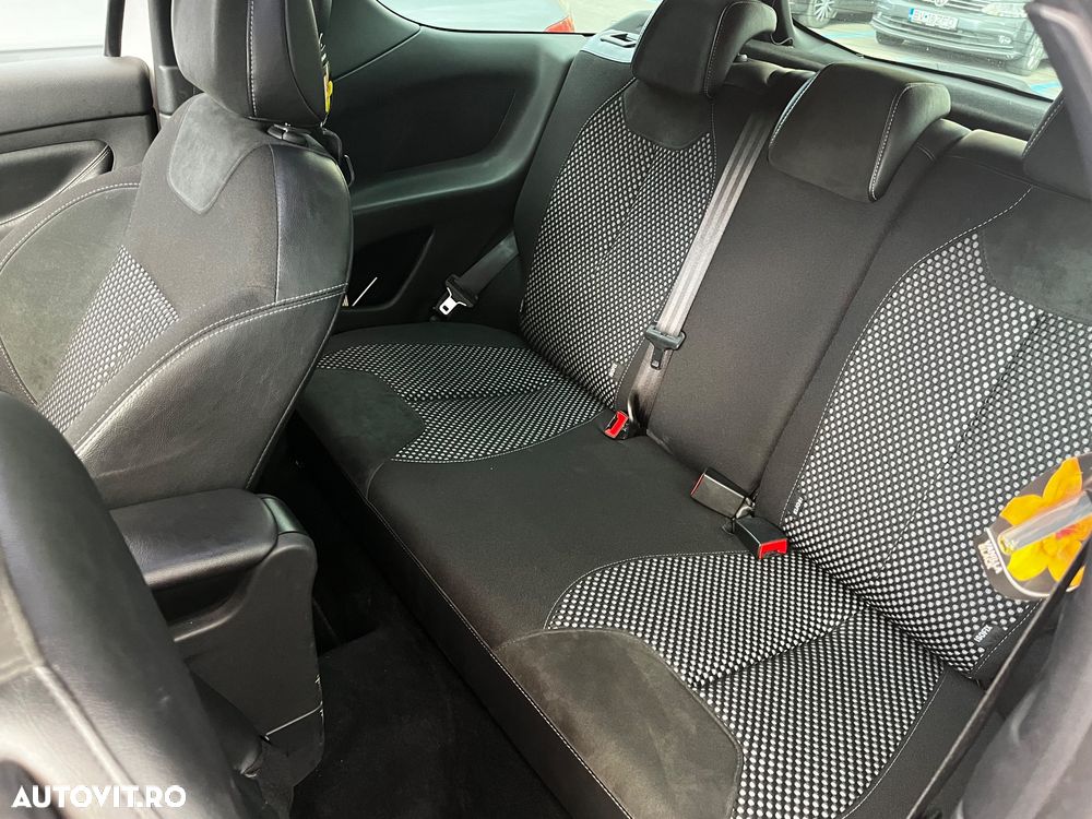Citroën DS3 VTi 120 SoChic - 8