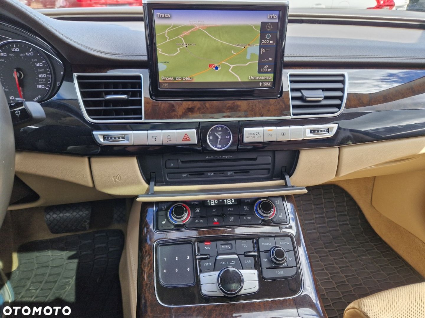 Audi A8 - 17