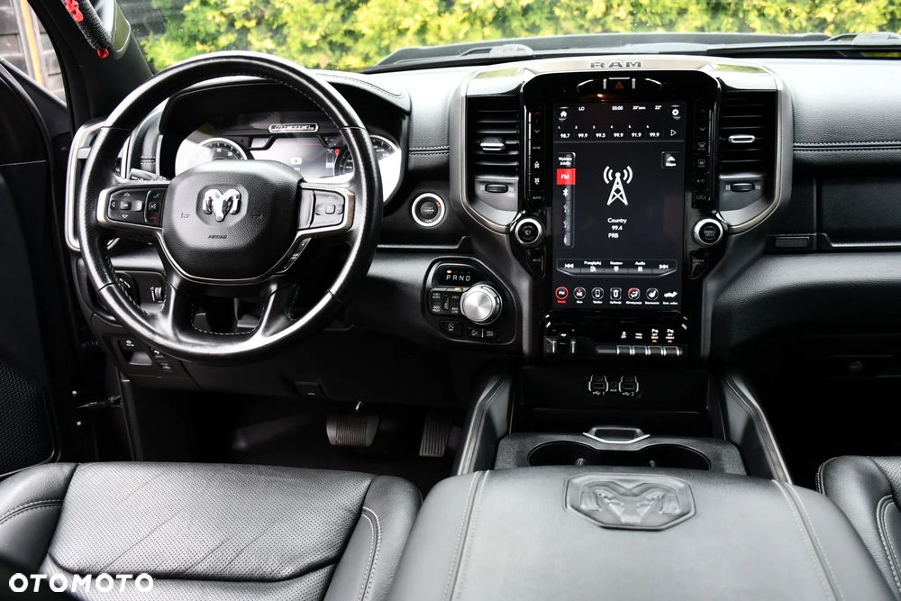 RAM 1500 Crew Cab Longhorn - 23