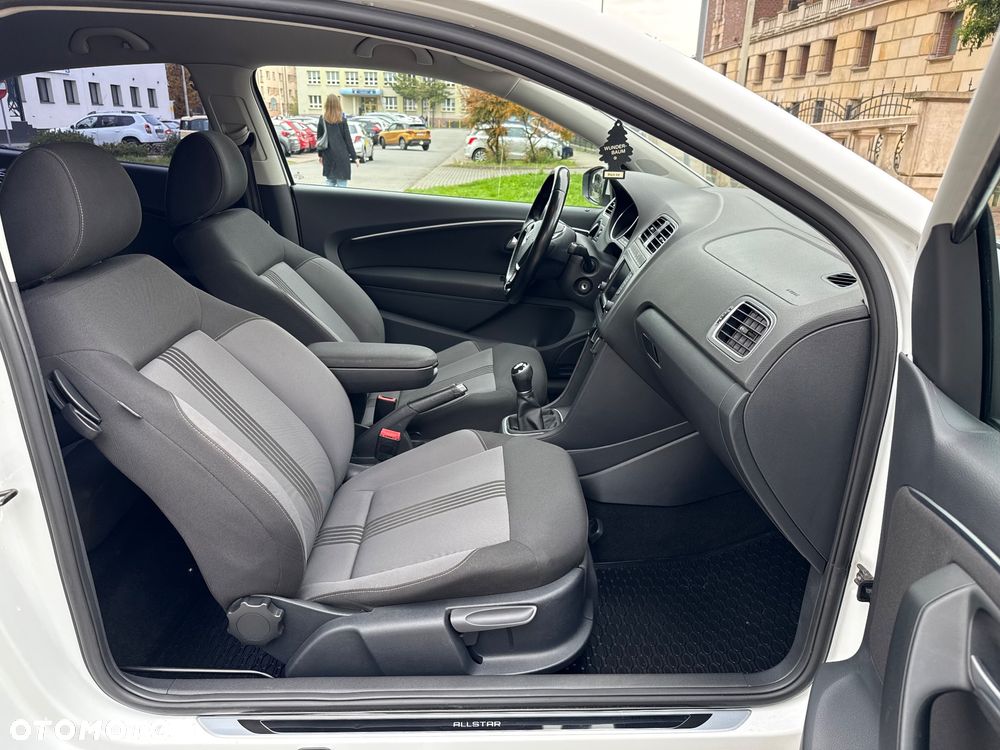 Volkswagen Polo 1.4 TDI BMT Highline - 29