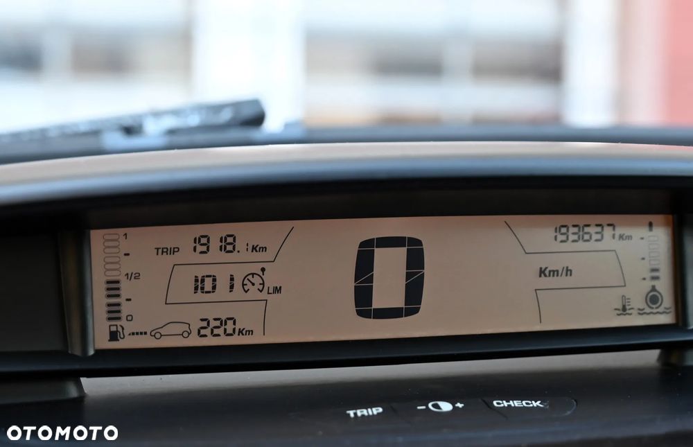Citroën C4 1.6 16V Automatik VTR Plus - 18