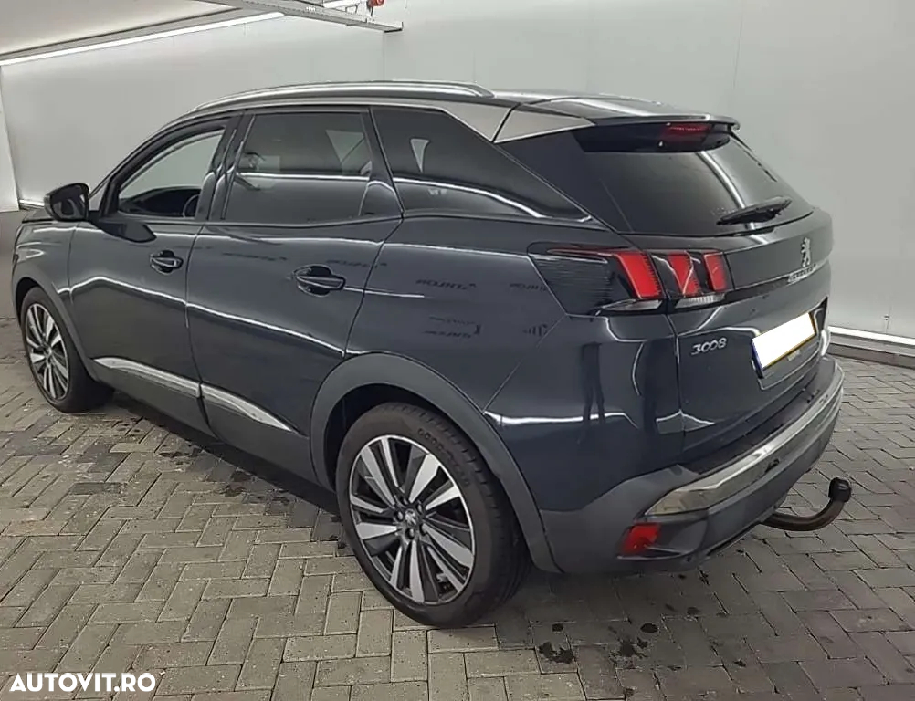 Peugeot 3008 PureTech 130 Stop & Start GPF Allure Pack - 2