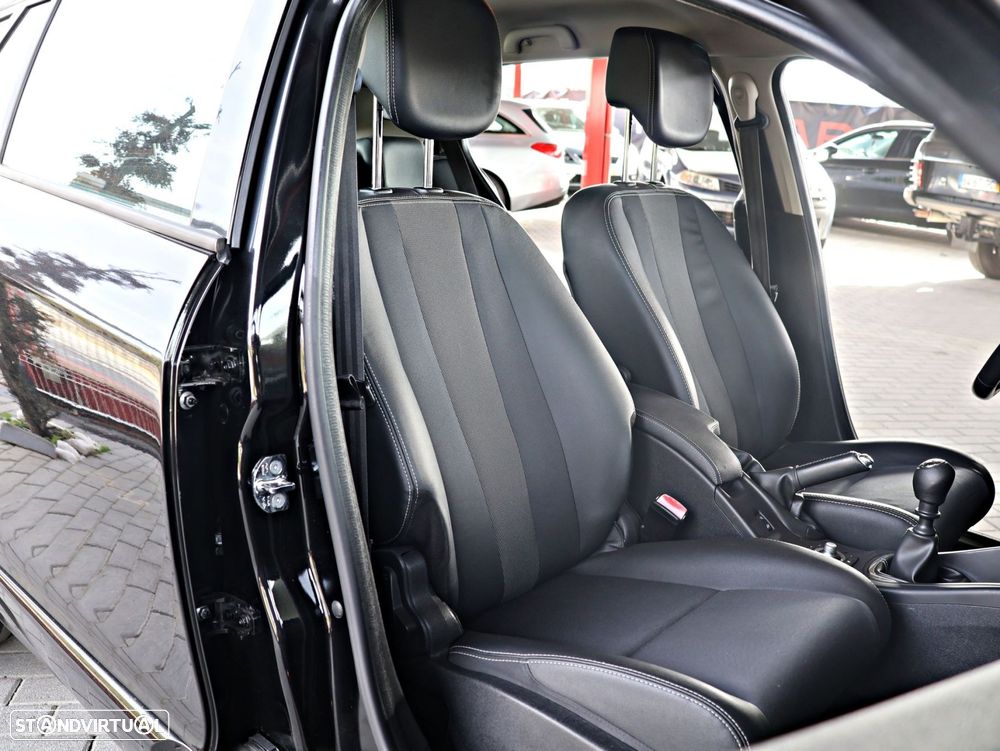 Renault Mégane Sport Tourer 1.5 dCi Dynamique CO2 Champion - 20