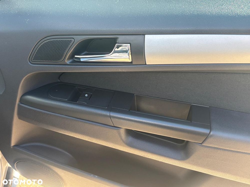 Opel Zafira 1.6 Active - 36