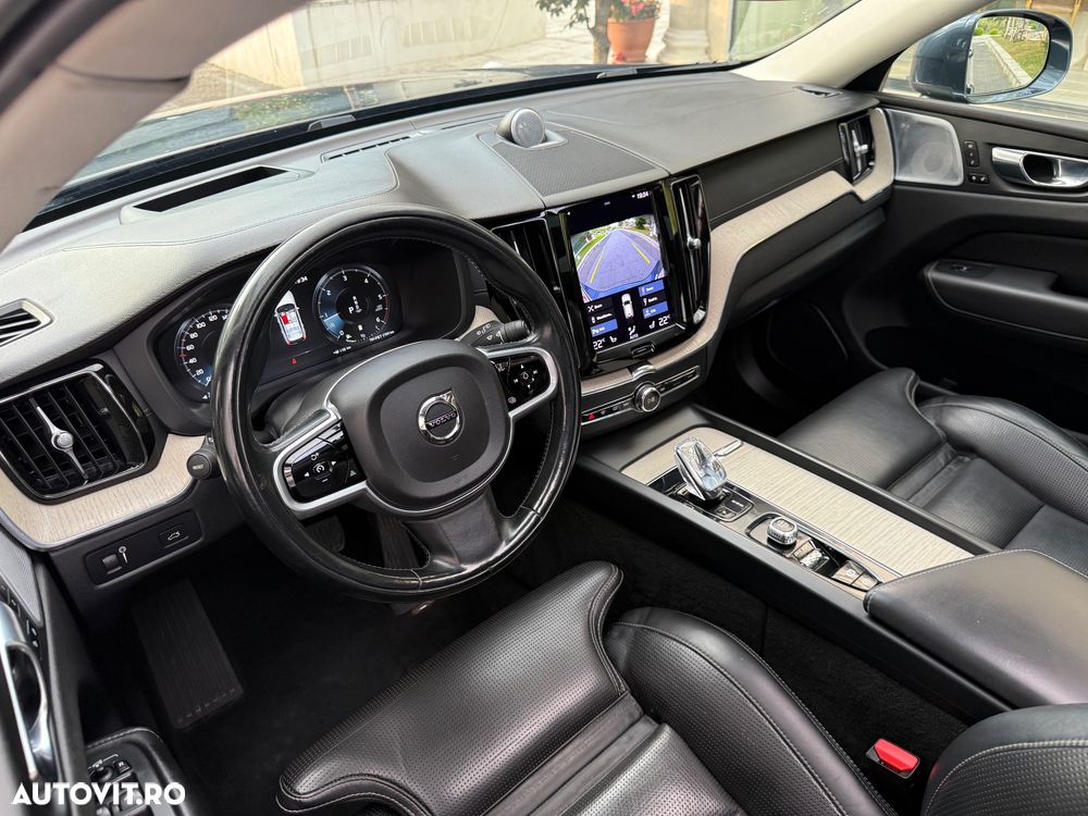 Volvo XC 60 D5 AWD Geartronic Inscription - 10