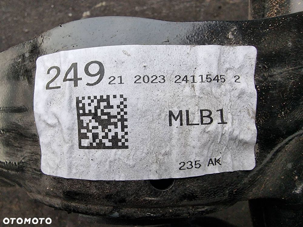 BELKA / SANKI TYŁ AUDI A4 B9 QUATTRO 8W0505563A 8W0505235AK - 8