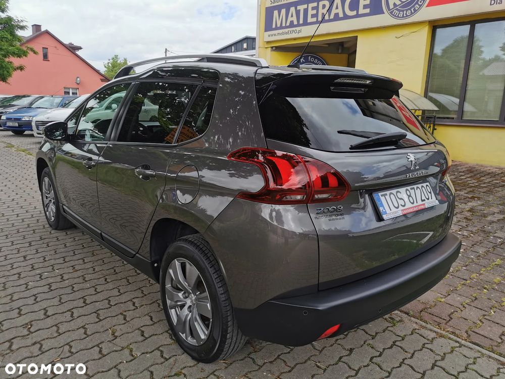 Peugeot 2008 1.2 Pure Tech Style EU6 - 5