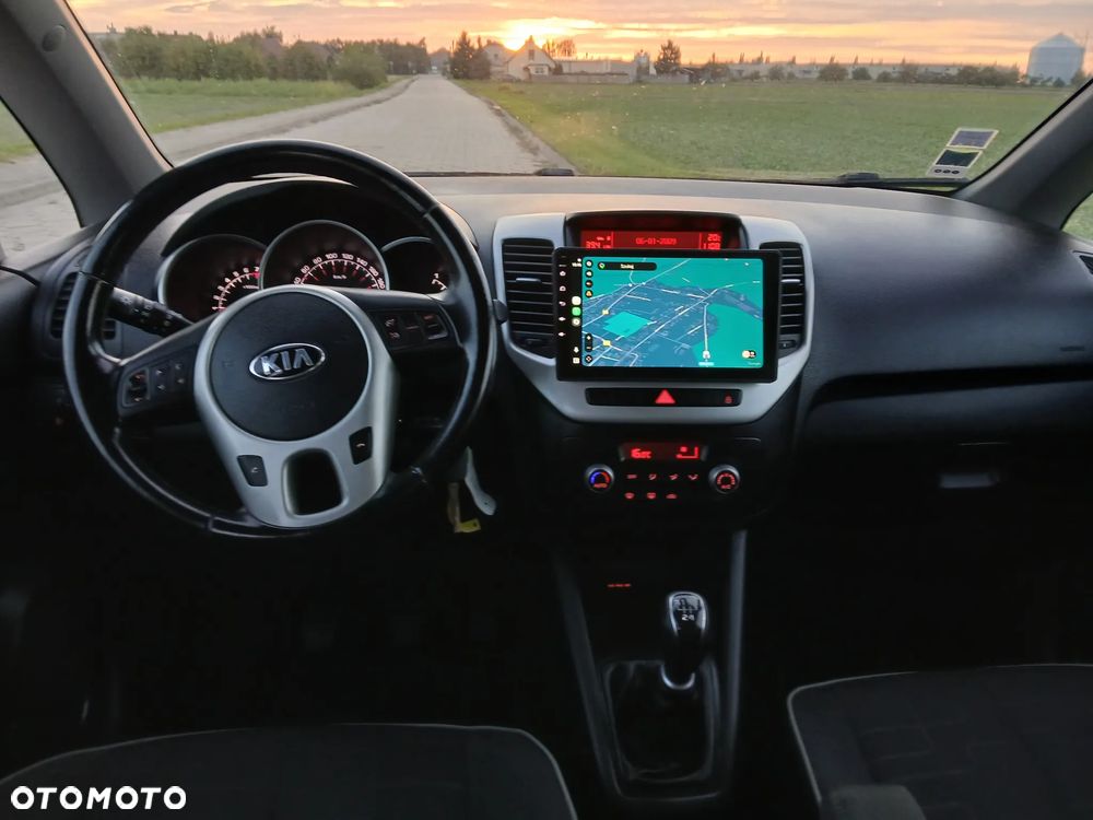 Kia Venga 1.4 CVVT Business Line - 19