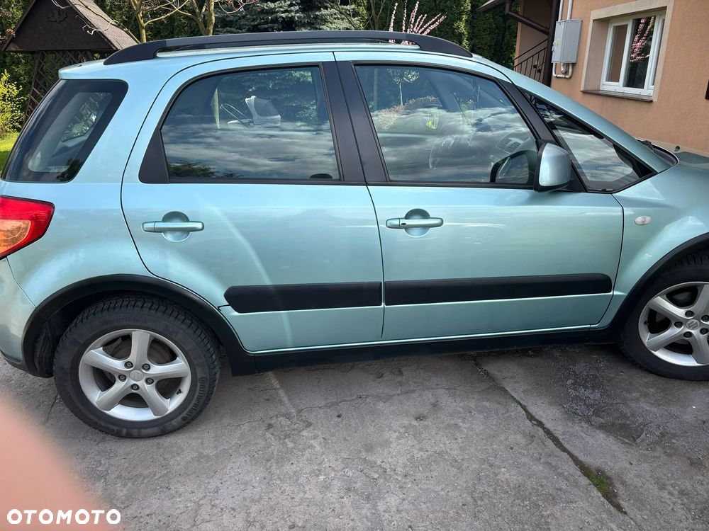 Suzuki SX4