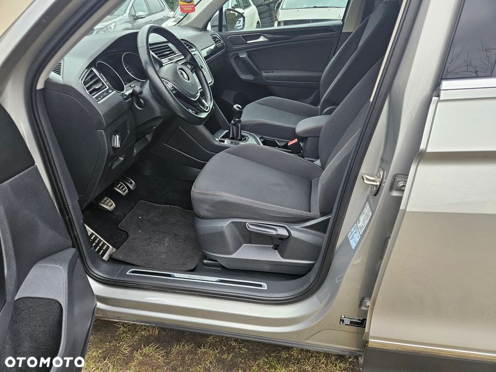 Volkswagen Tiguan 2.0 TDI SCR (BlueMotion Technology) Sound - 13
