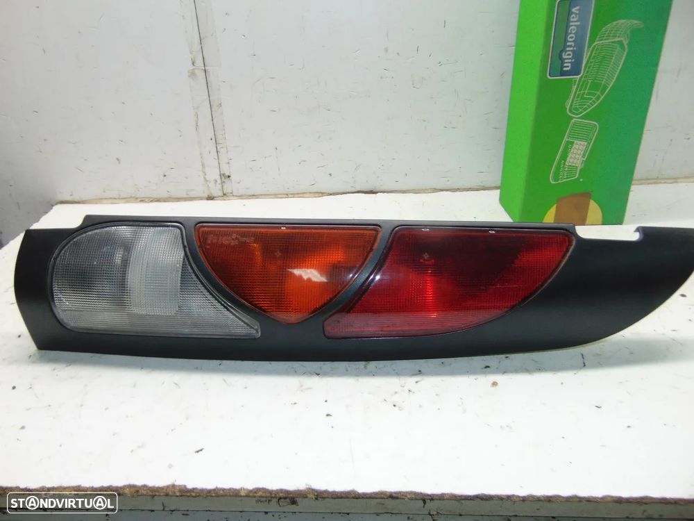 Renault Kangoo farolim - 4