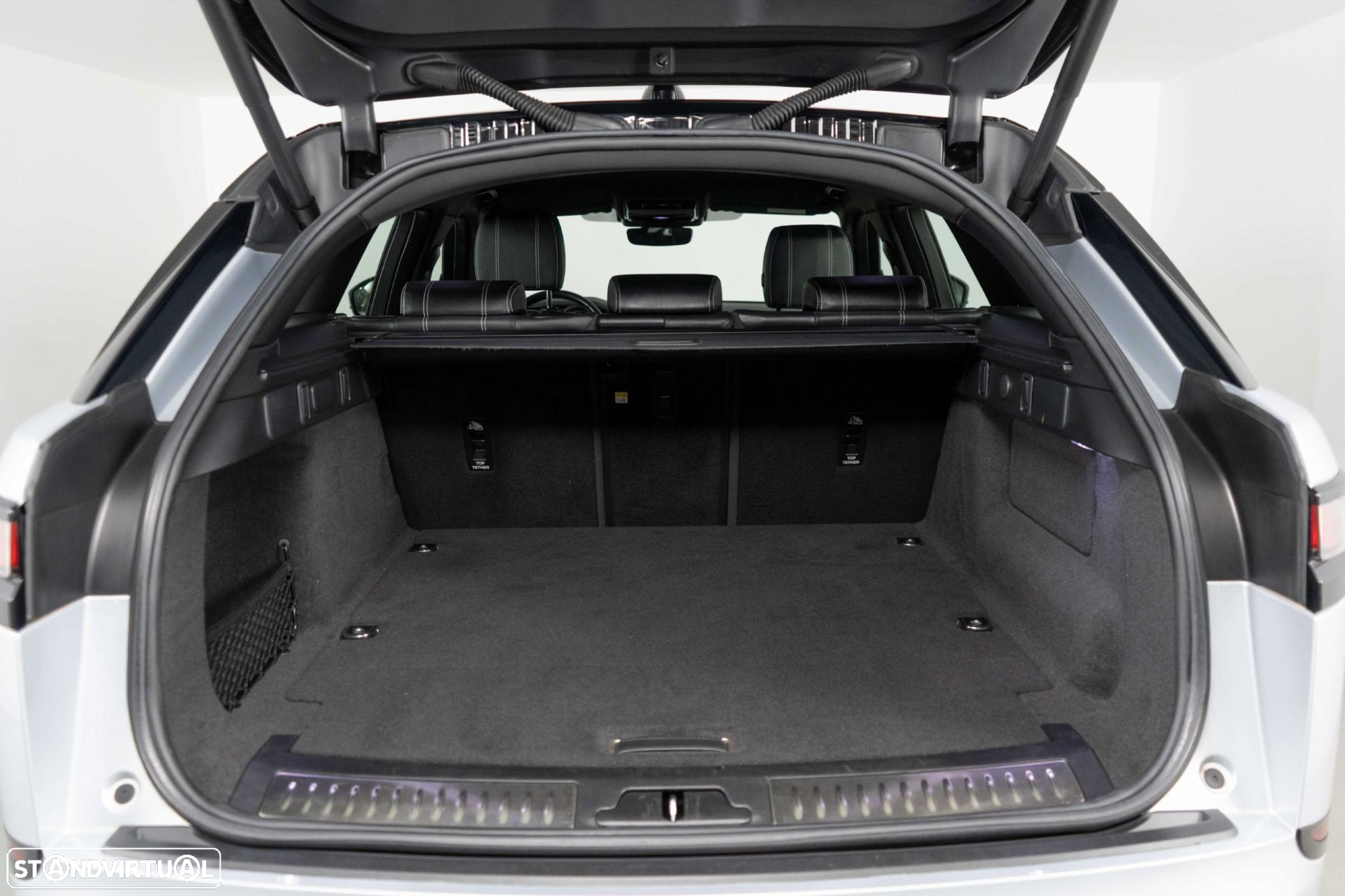 Land Rover Range Rover Velar 2.0 P400e AWD R-Dynamic - 12