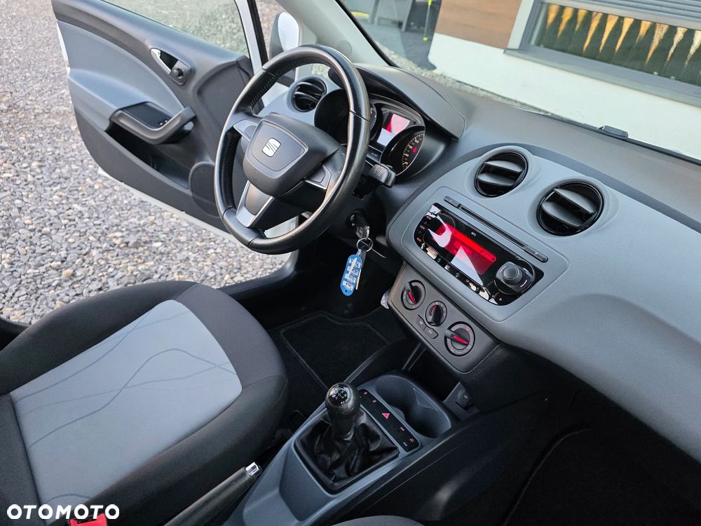 Seat Ibiza 1.4 16V Style - 27