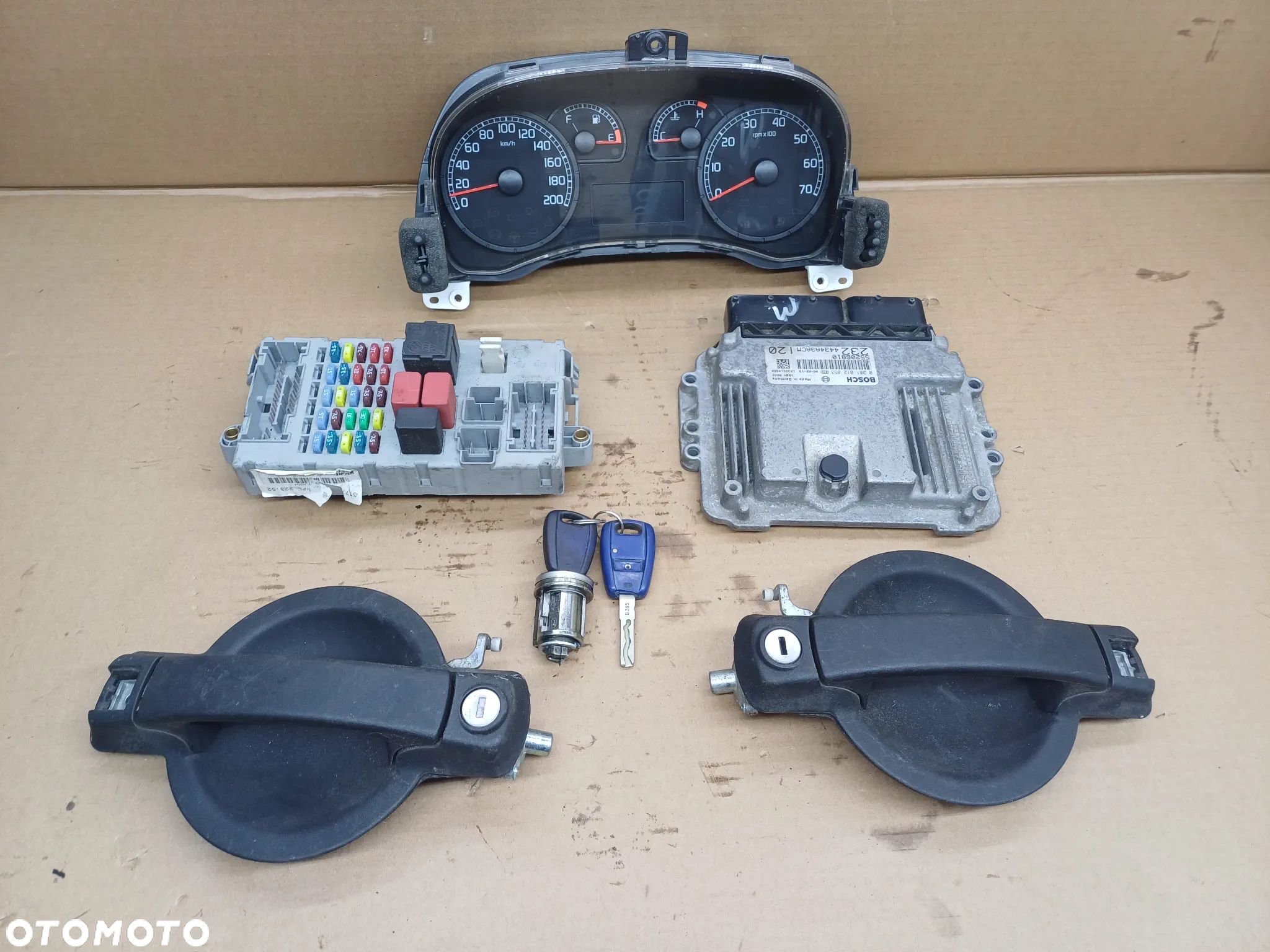 Zestaw startowy  Fiat Doblo 1.9 JTD 55206810 - 1