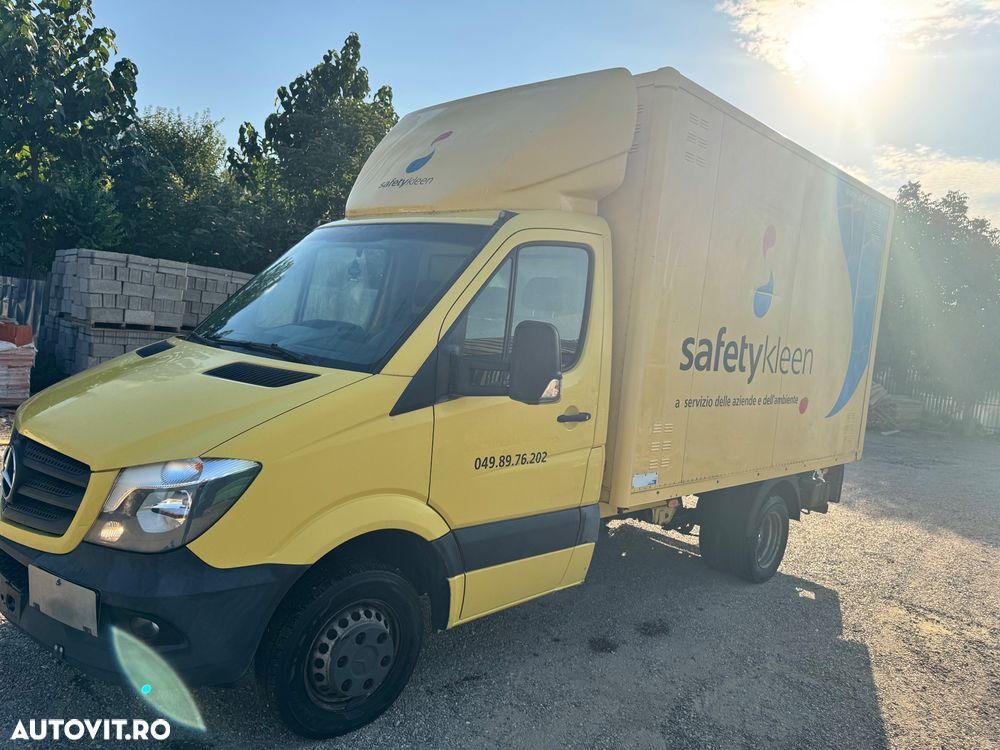 Mercedes-Benz Sprinter - 1