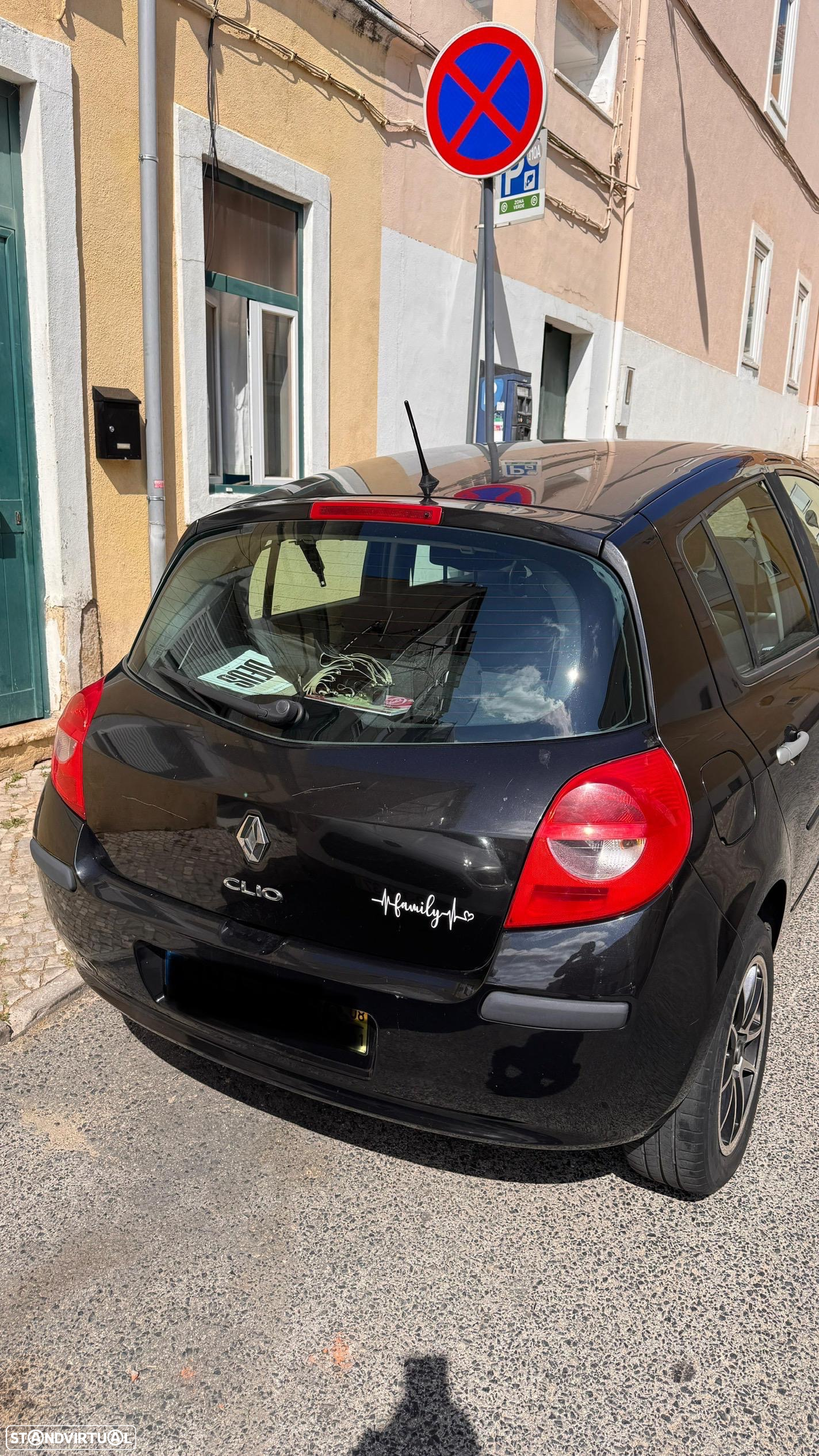 Renault Clio 1.5 dCi Dynamique - 3