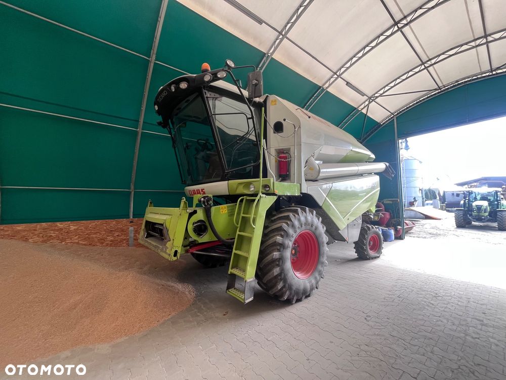 Claas Tucano 320 - 2