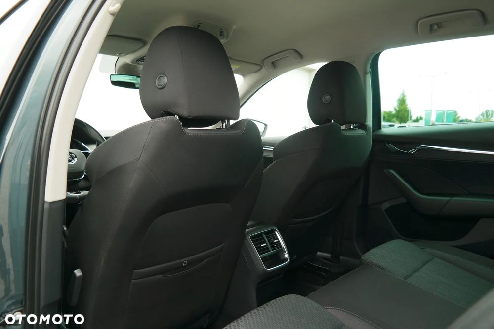 Skoda Octavia 1.5 TSI e-Tec Style DSG - 9