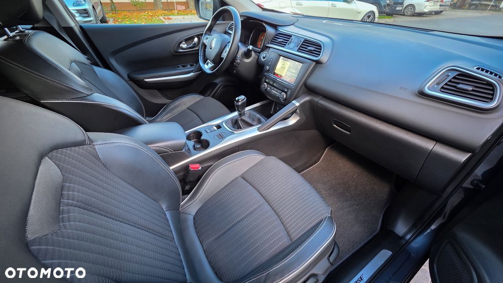 Renault Kadjar Energy TCe 130 Bose Edition - 19