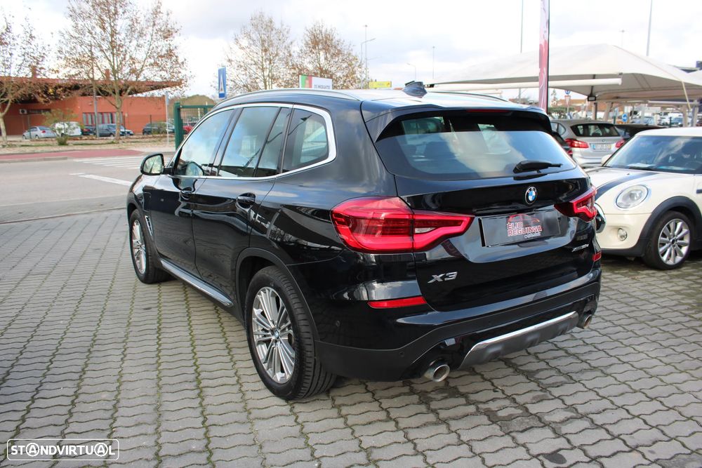 BMW X3 30 e xDrive Line Luxury - 7