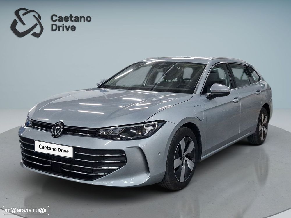 VW Passat Variant 1.5 TSI eHybrid Business DSG - 1