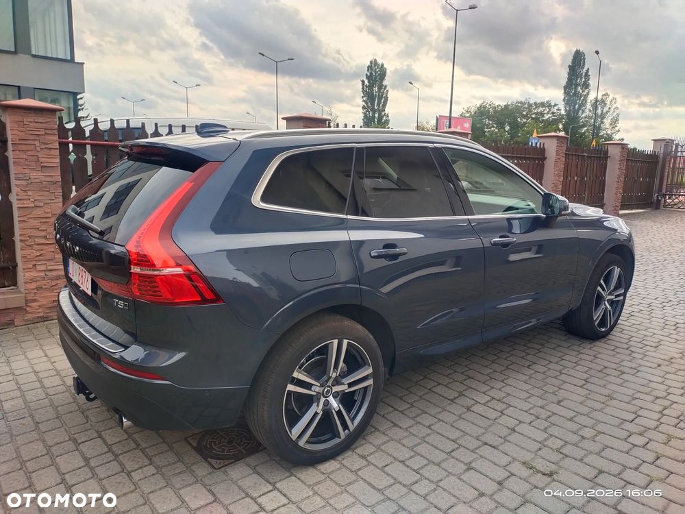 Volvo XC 60 T5 AWD Momentum - 6
