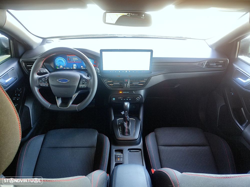 Ford Focus SW 1.0 EcoBoost MHEV ST-Line Aut. - 11