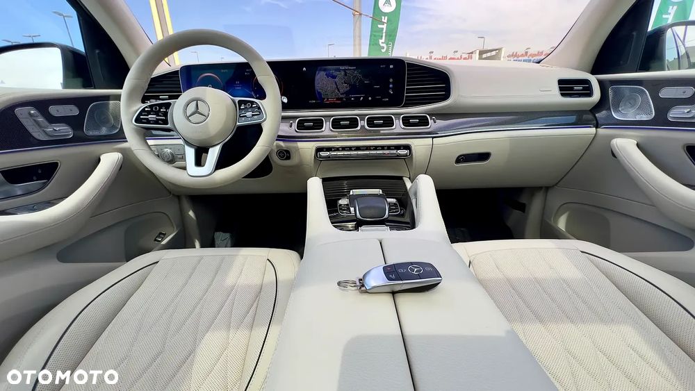Mercedes-Benz GLE - 12