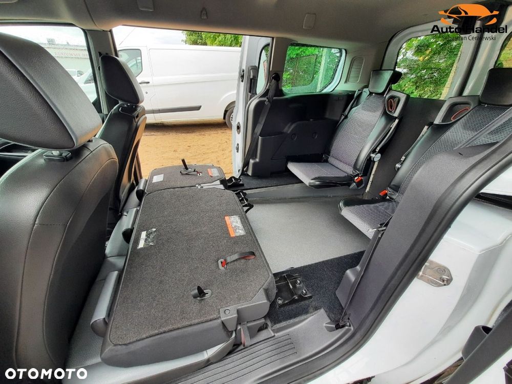 Ford Transit Connect - 39