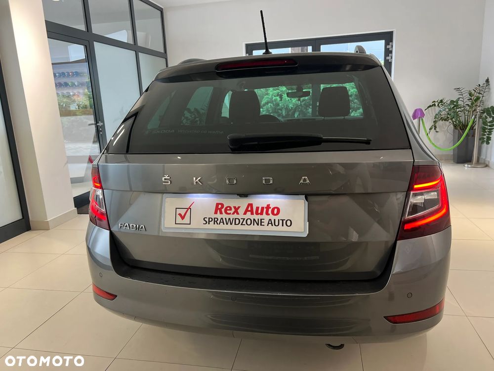Skoda Fabia 1.0 TSI Ambition - 8