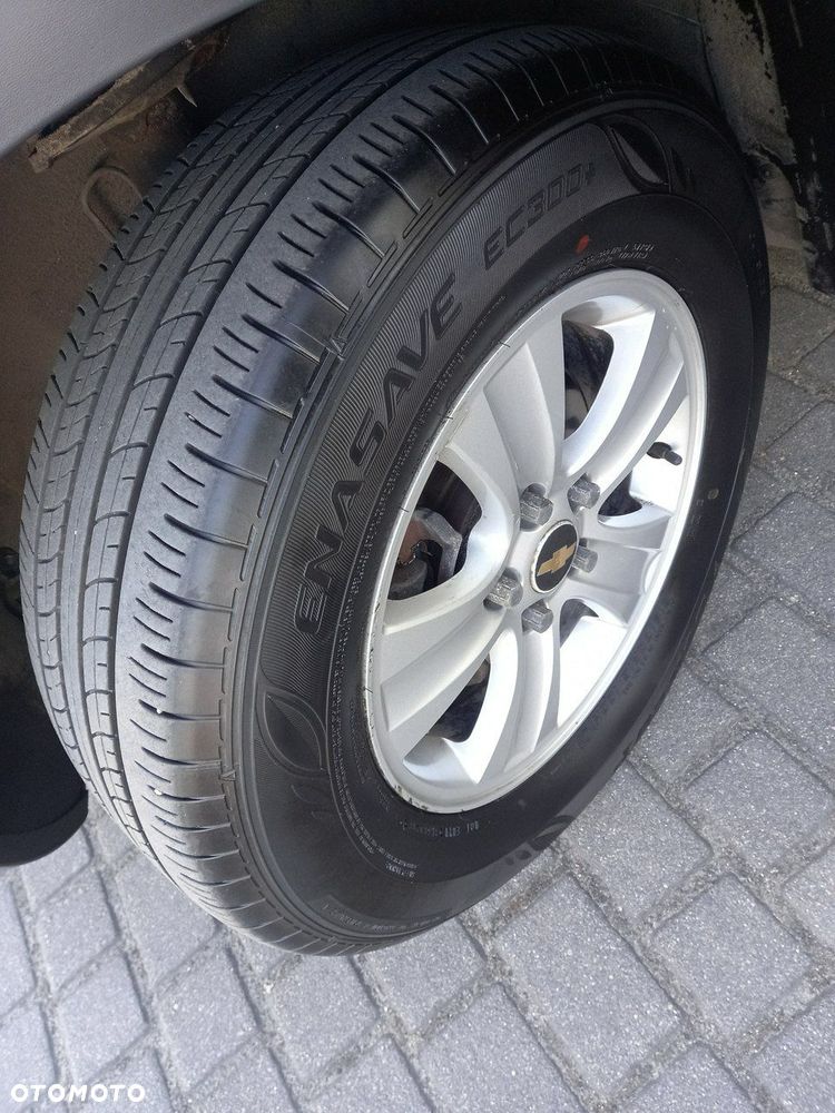 Chevrolet Captiva 2.0 d LS 5os - 10