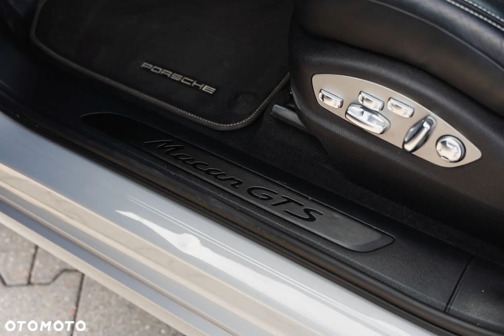 Porsche Macan GTS - 24