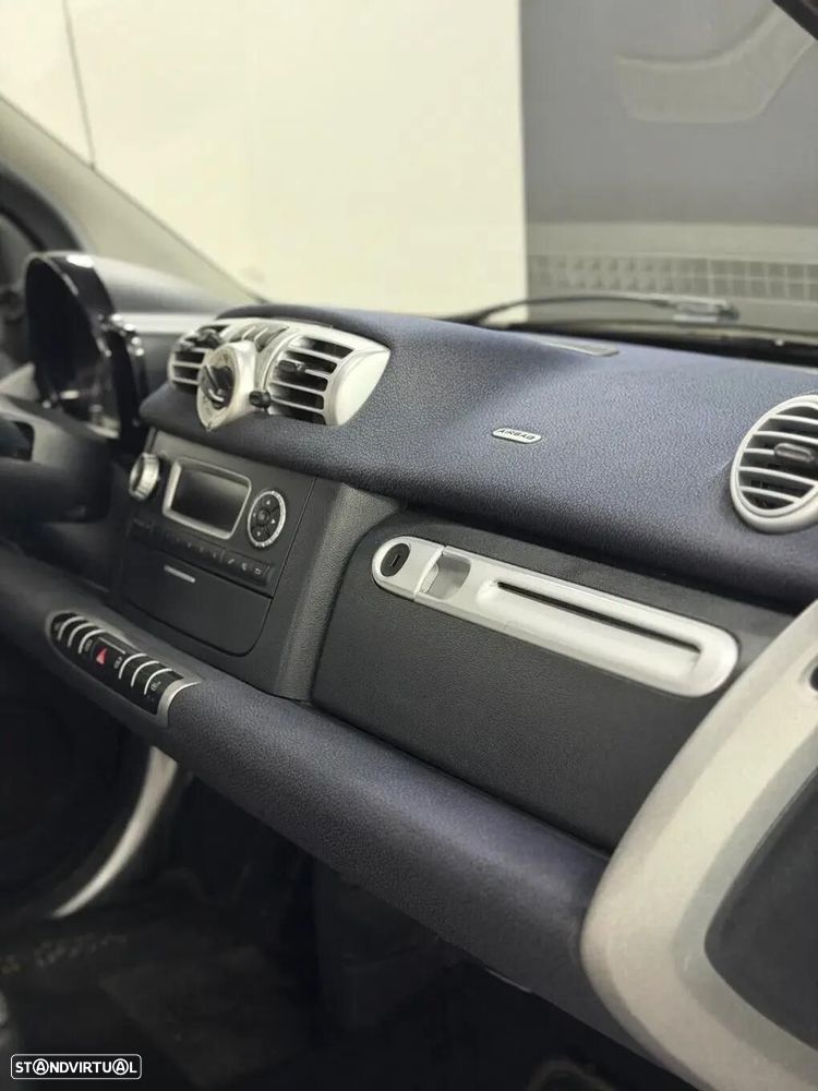 Smart ForTwo Coupé 1.0 mhd Passion 71 - 11