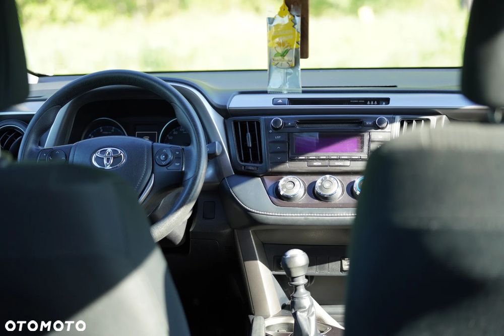 Toyota RAV4 2.0 D-4D Active 4x2 - 11