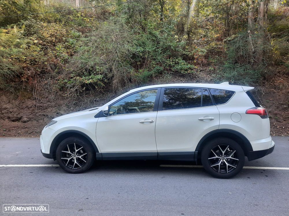 Toyota RAV4 2.0 D-4D Comfort+P.Sport - 9