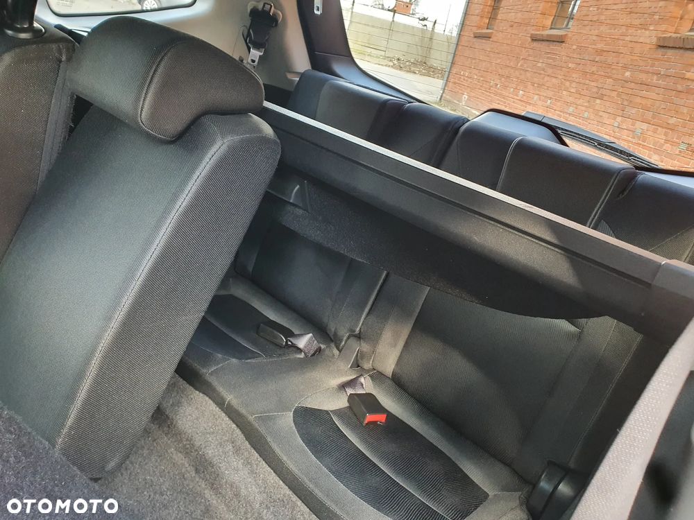 Nissan Qashqai+2 1.6 dCi Tekna - 14