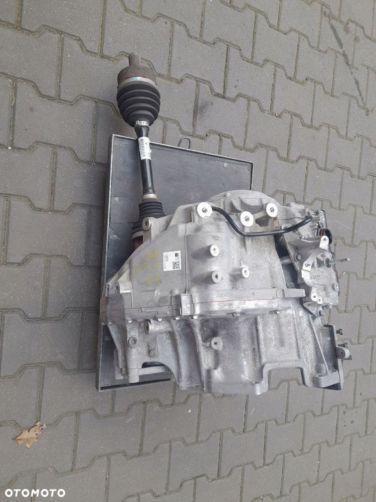 SKRZYNIA P1285351 TG81SD VOLVO XC60 II2.0 T8 19R - 3