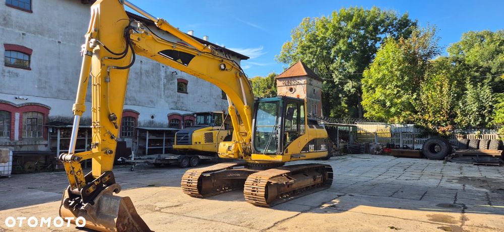 Caterpillar 318 C - 1