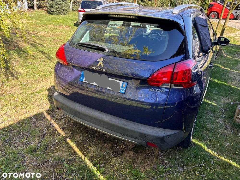Peugeot 2008 - 5
