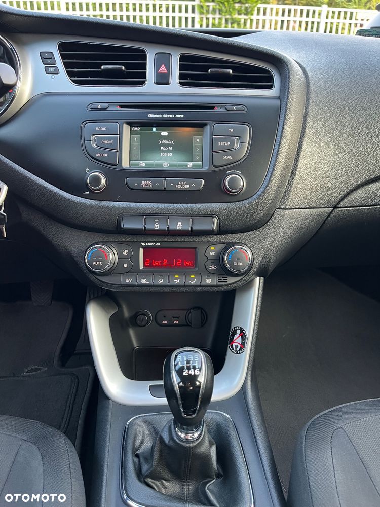 Kia Ceed 1.6 GDI XL - 30