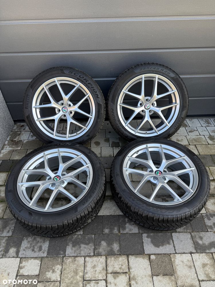 Koła Alfa Romeo Felgi GIULIA STELVIO 8.5" x 20" 5x110 ET31 Opony Pirelli Scorpion 255/45 R20 - 1