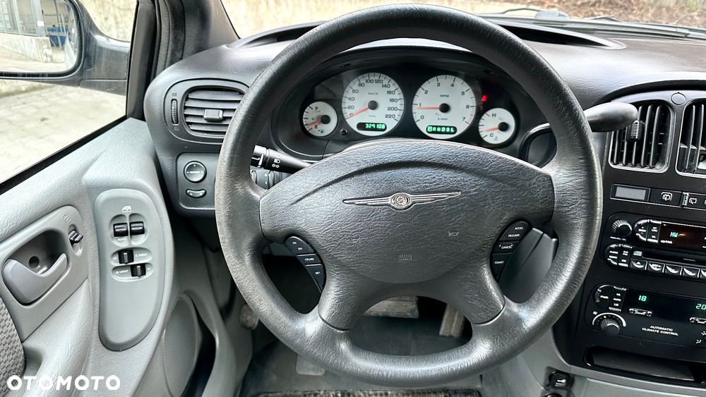 Chrysler Grand Voyager 3.3 Automatik Comfort - 26